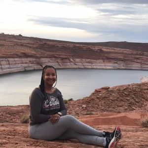 Meet your Posher, Keisha